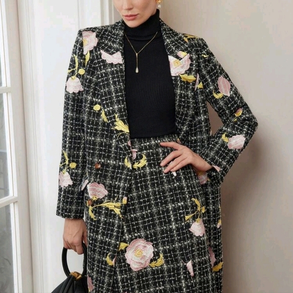 TWEED EMBROIDERY FLORAL PATTERN PLAID PEAK COLLAR PEA OVERCOAT - Picture 4 of 5